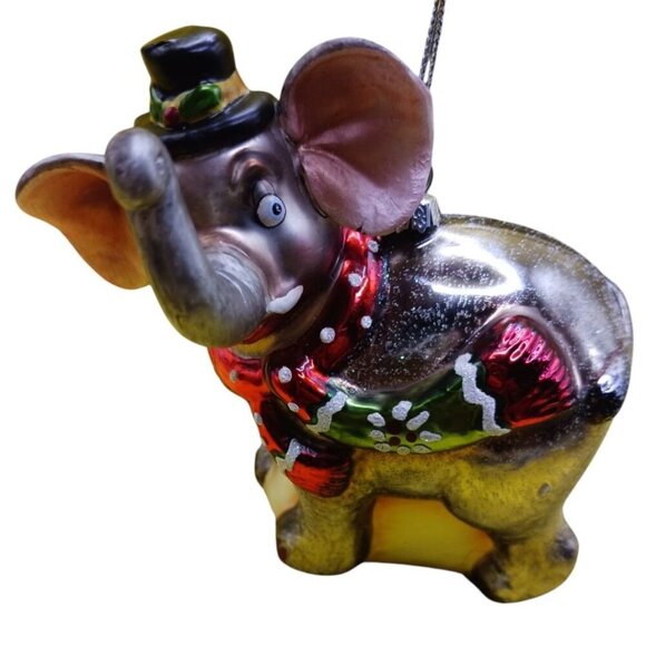 Elephant glass christmas ornament with top hat & scarf - Picture 5 of 7
